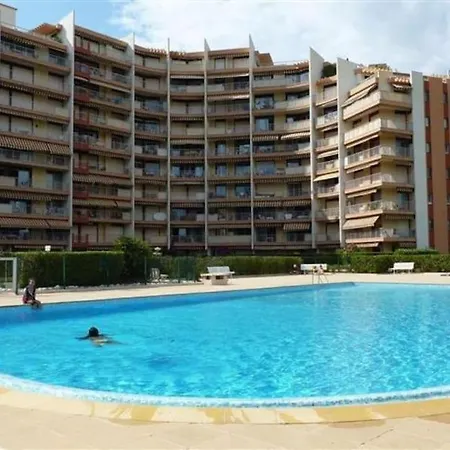 Appartement Joli Avec Piscine *